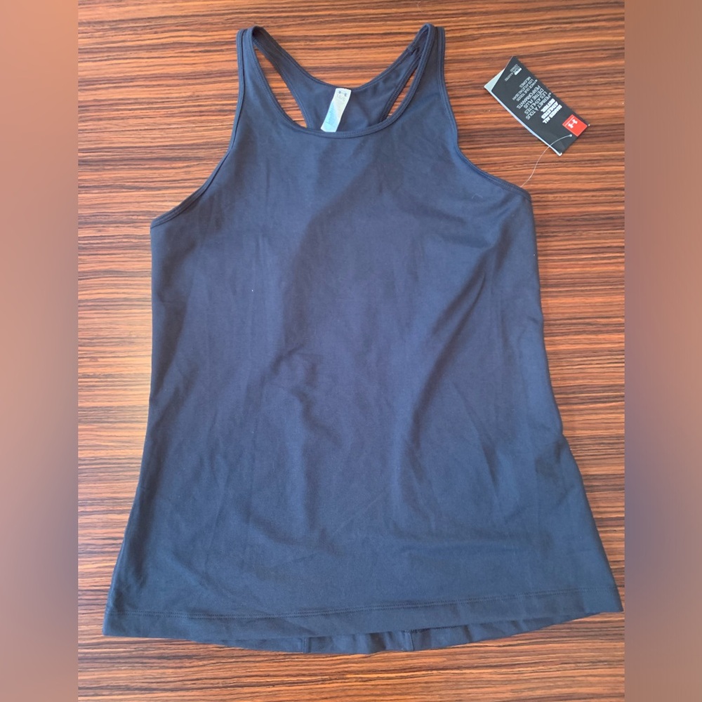 Black Under Armour Fitted Athletic Tank Size M NWT